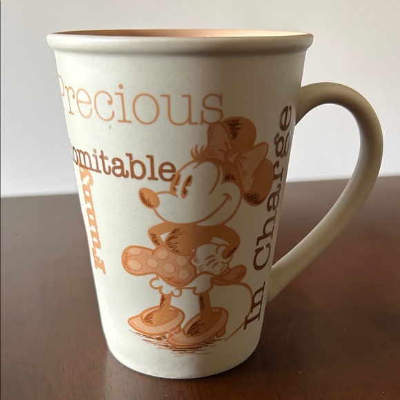 Classic Minnie Mouse Disney Mug - Picture 2 of 5